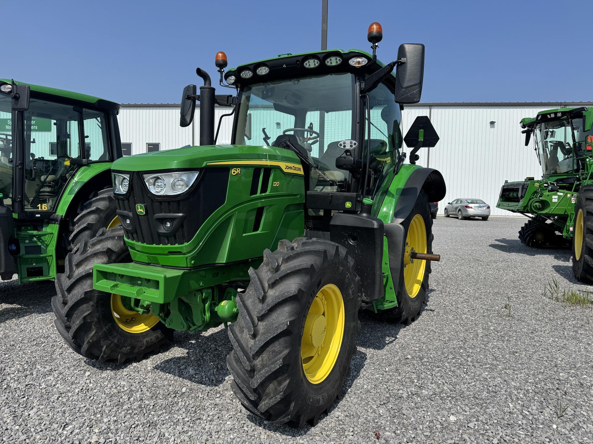 2024 John Deere 6R 120 Image