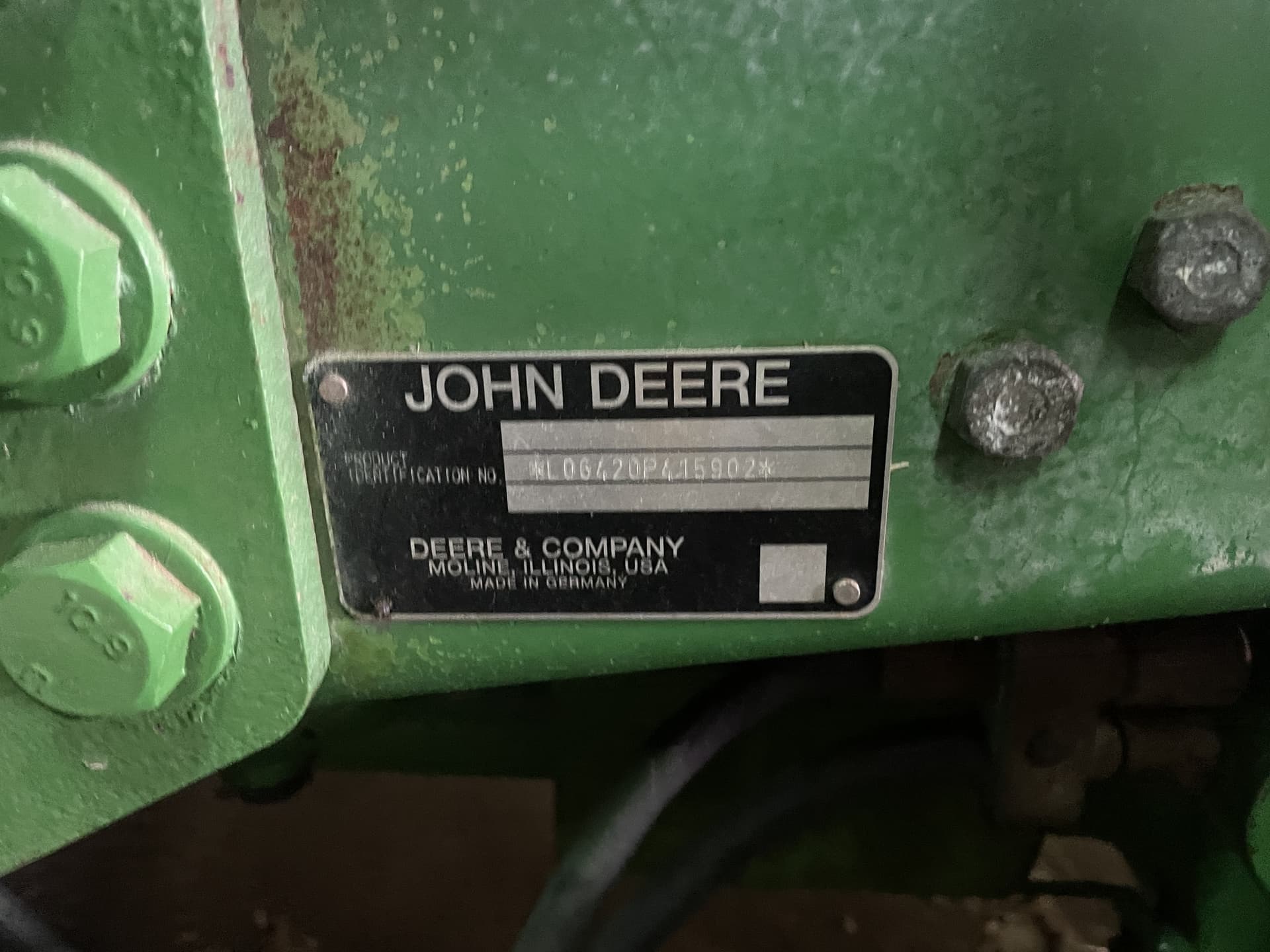 2004 John Deere 6420 Image