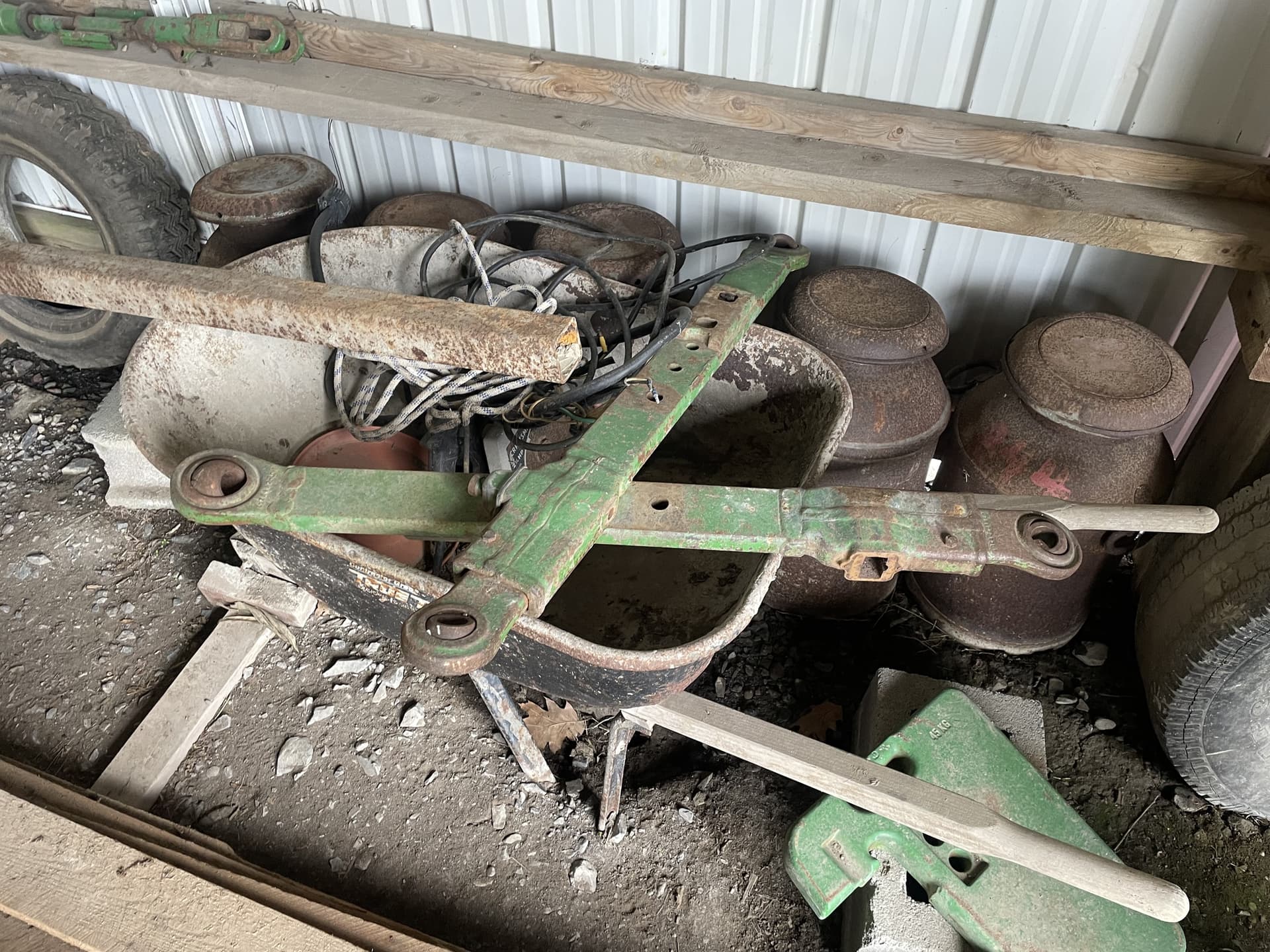 2004 John Deere 6420 Image