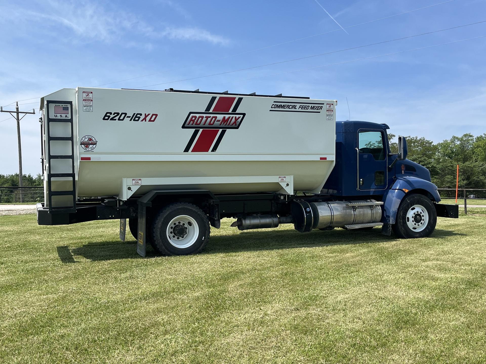 2012 Kenworth T-370 Image