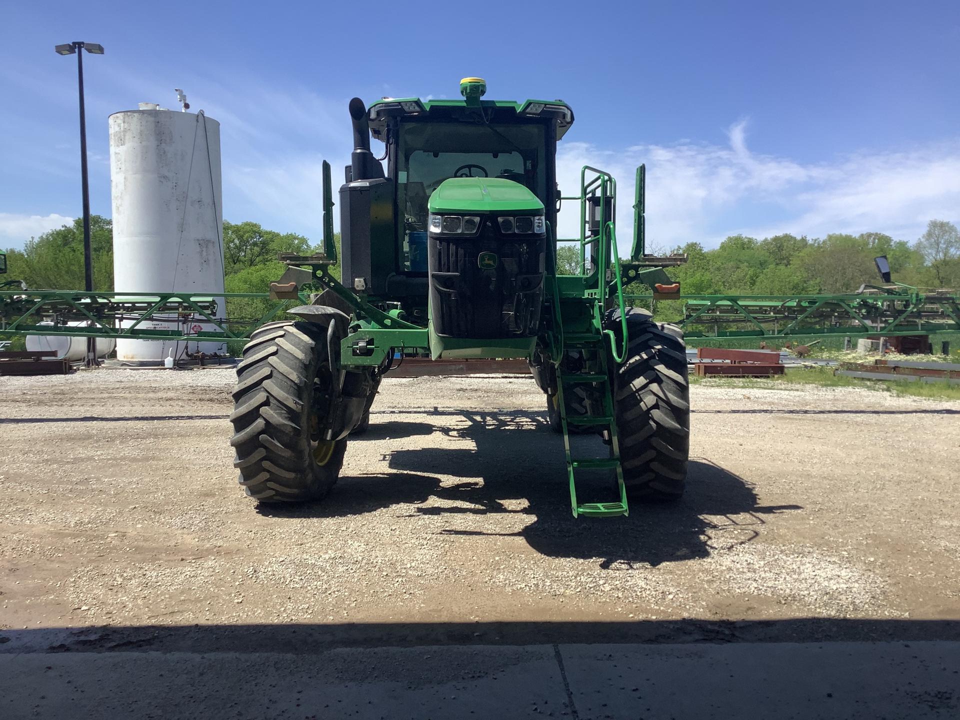 2022 John Deere 410R Image