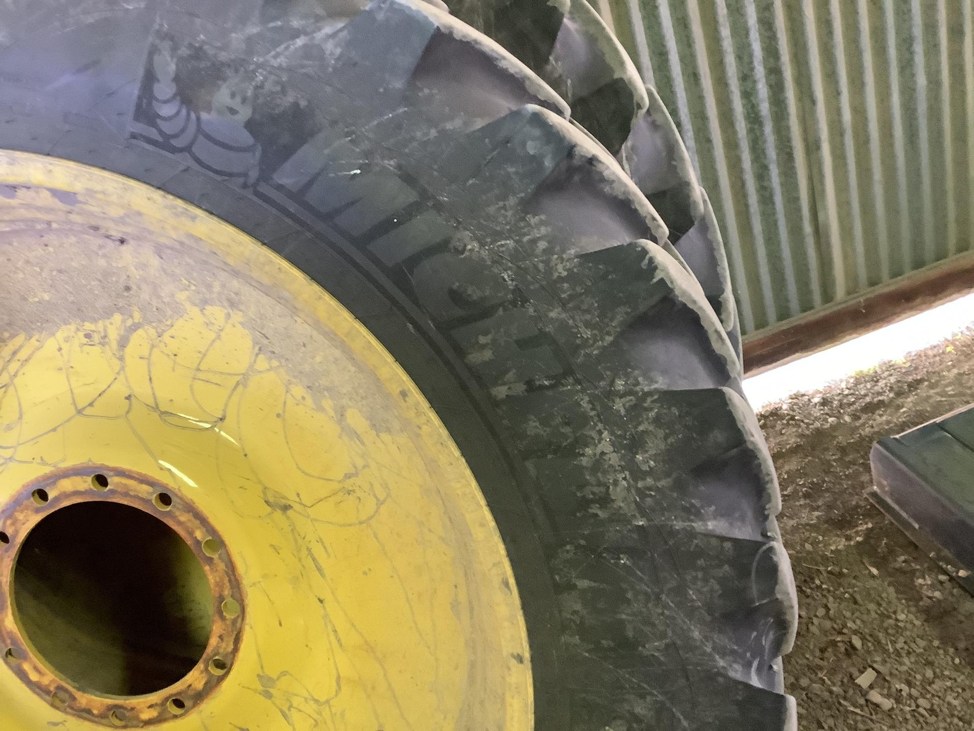 2022 John Deere 410R Image