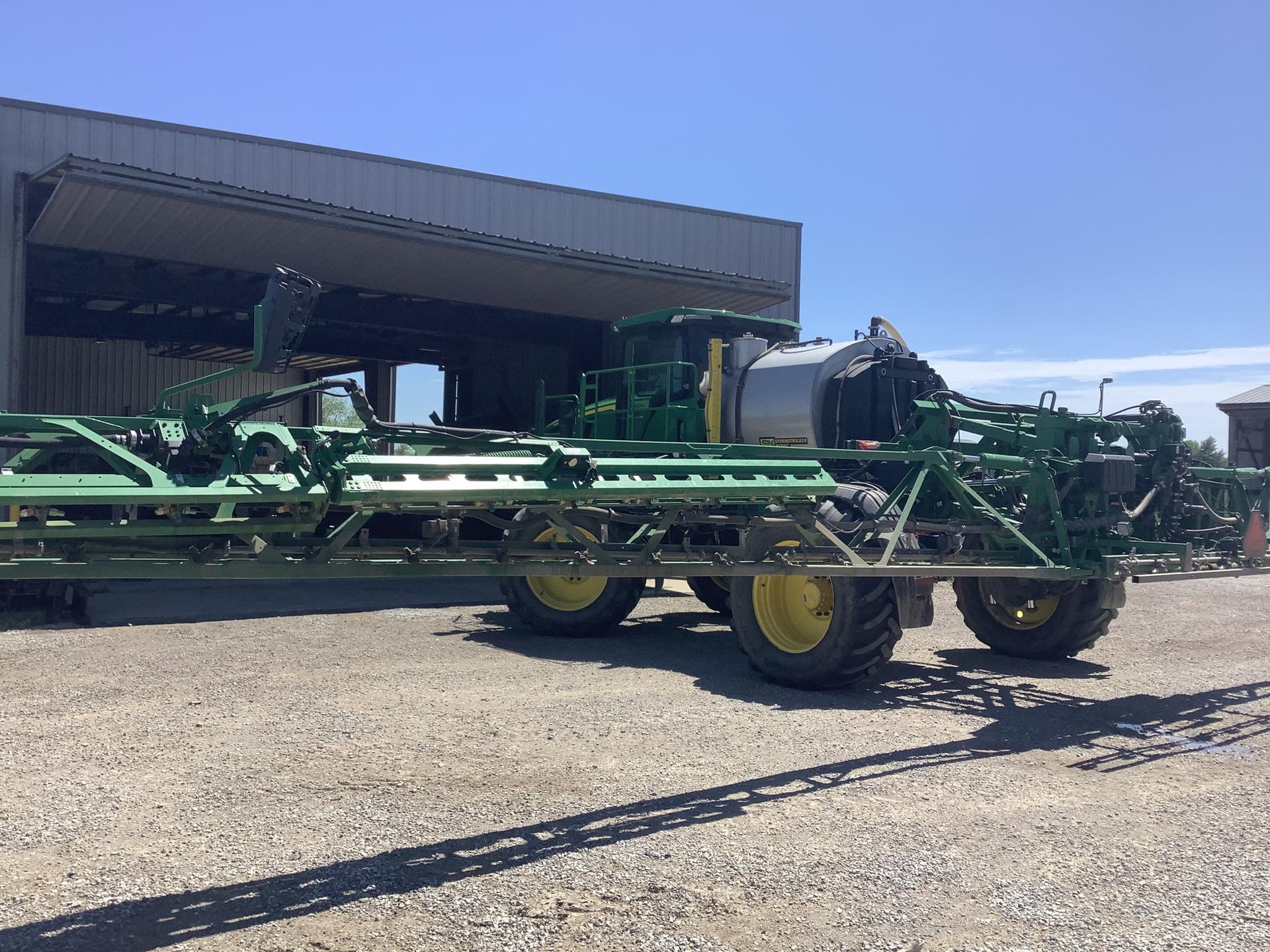2022 John Deere 410R Image