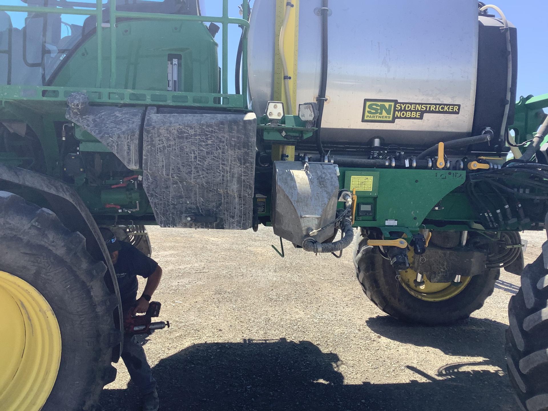 2022 John Deere 410R Image