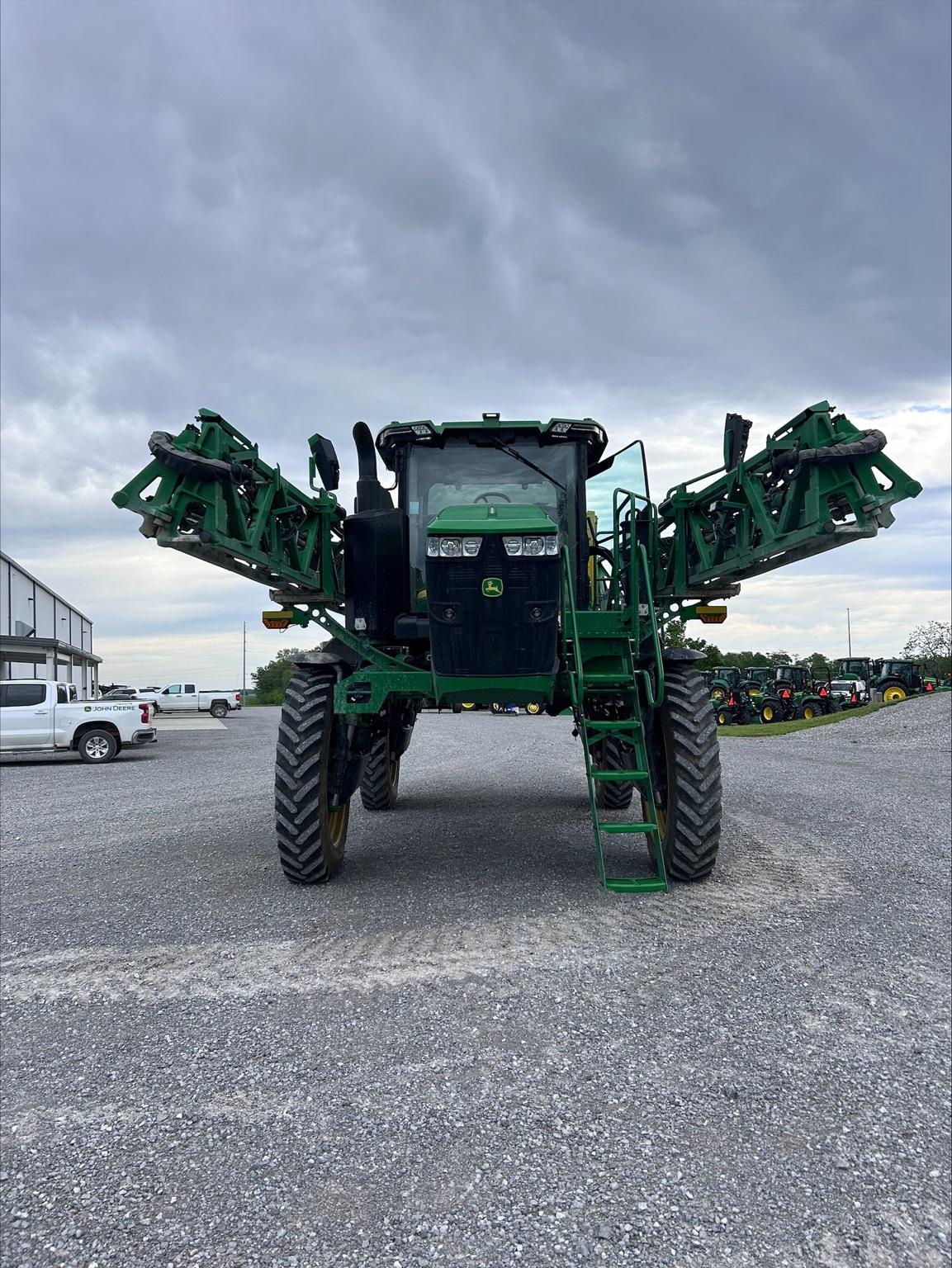 2022 John Deere 410R Image
