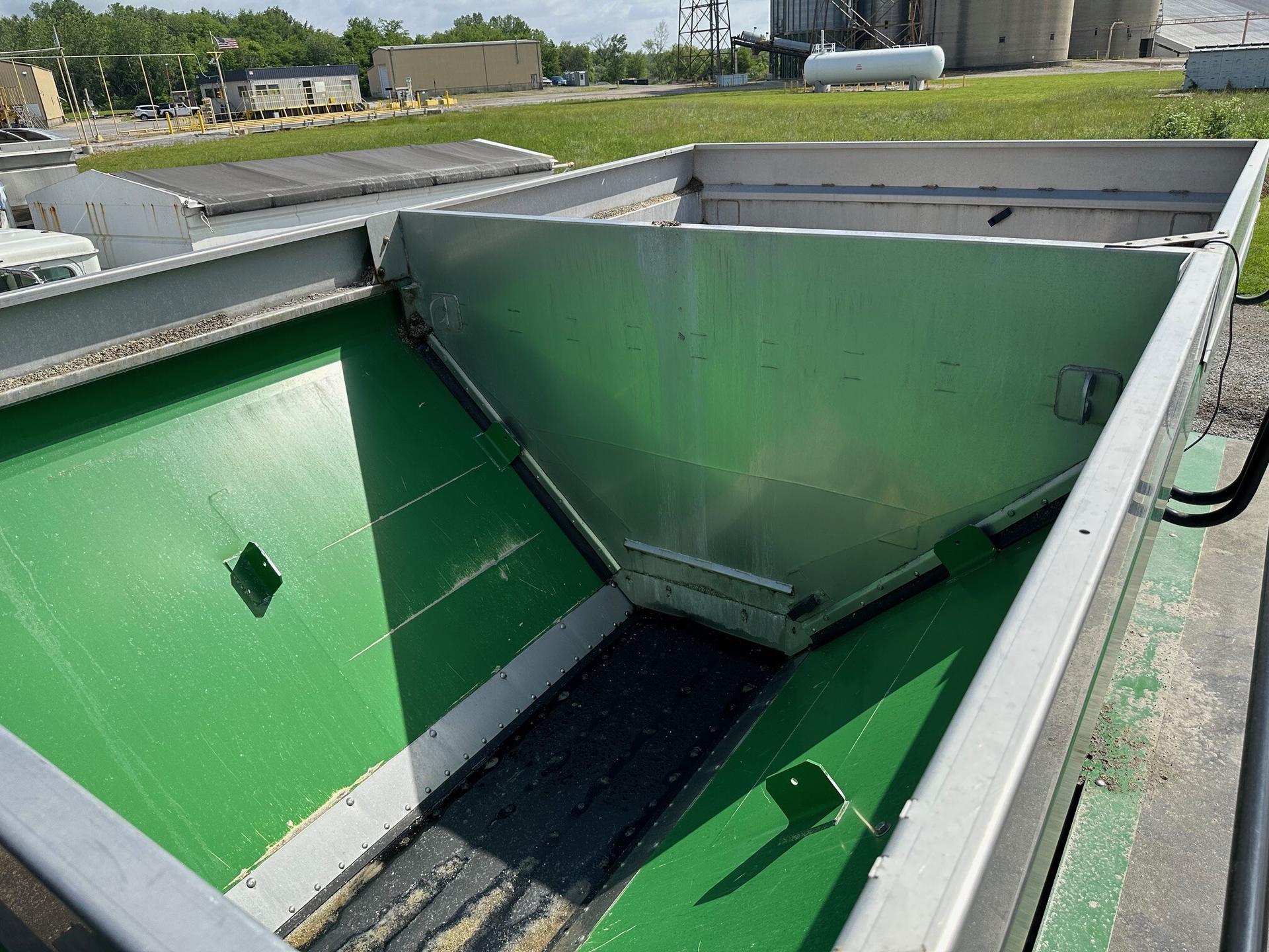 2019 John Deere F4365 Image