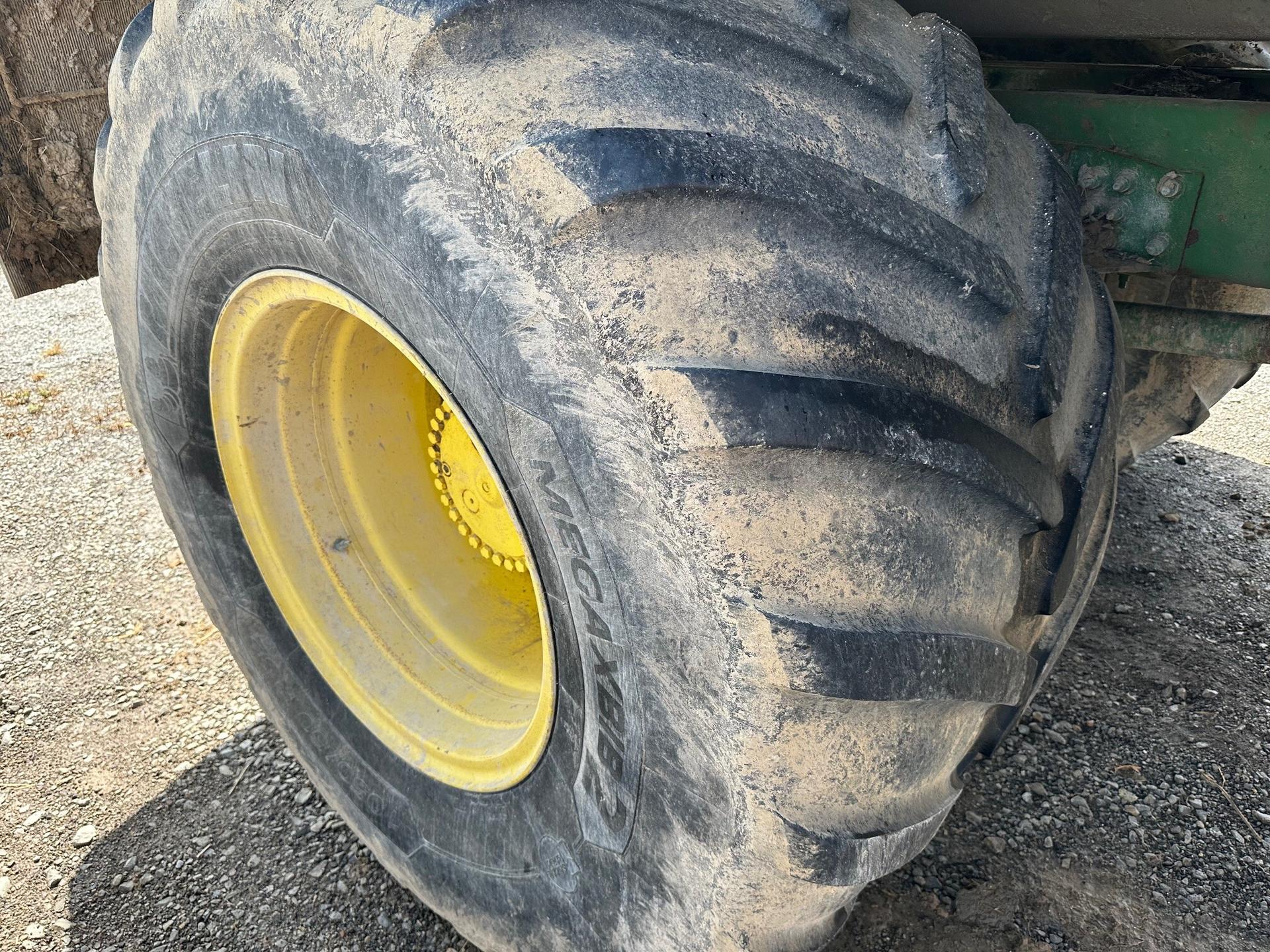 2019 John Deere F4365 Image