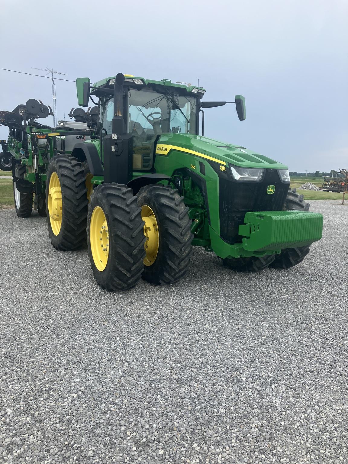 2020 John Deere 8R 340 Image