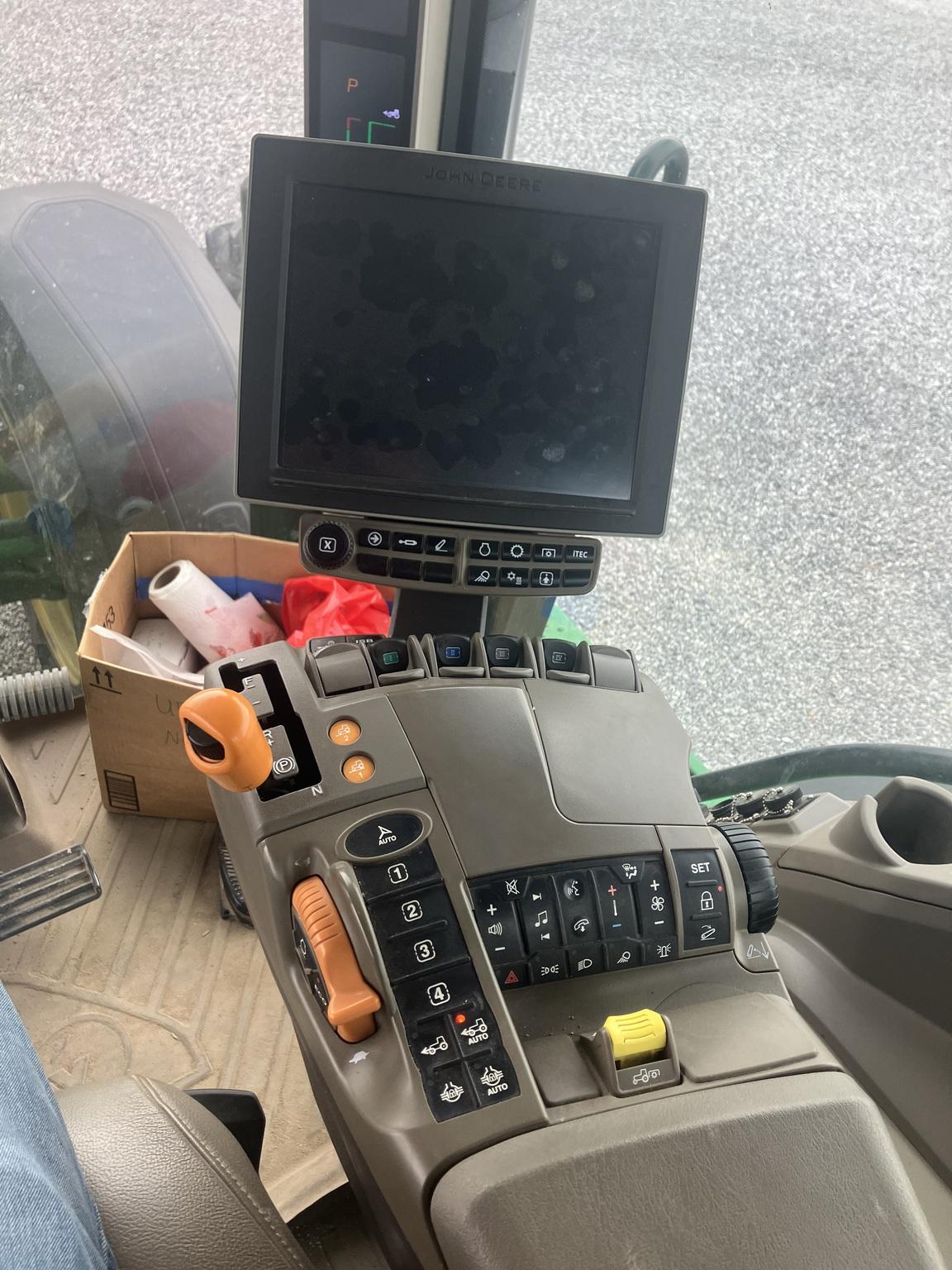 2020 John Deere 8R 340 Image