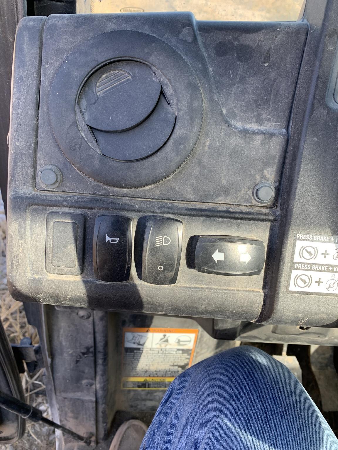 2021 John Deere XUV 835M Image