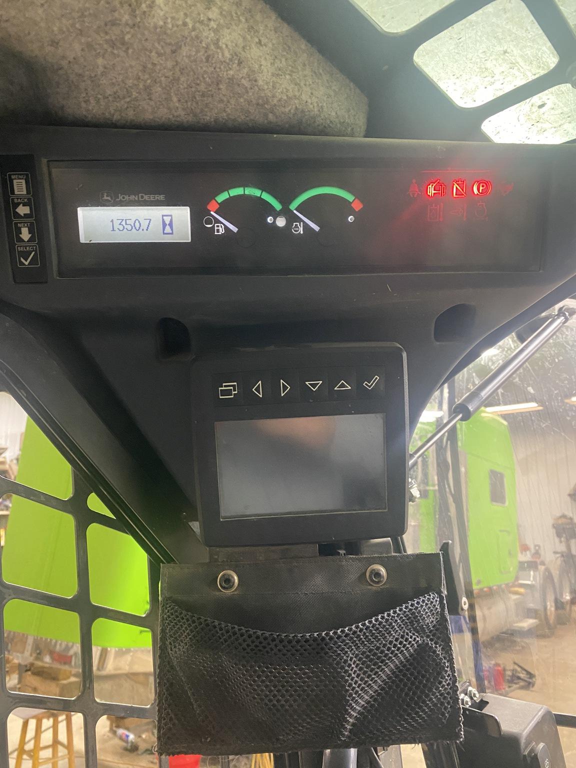 2017 John Deere 333G Image