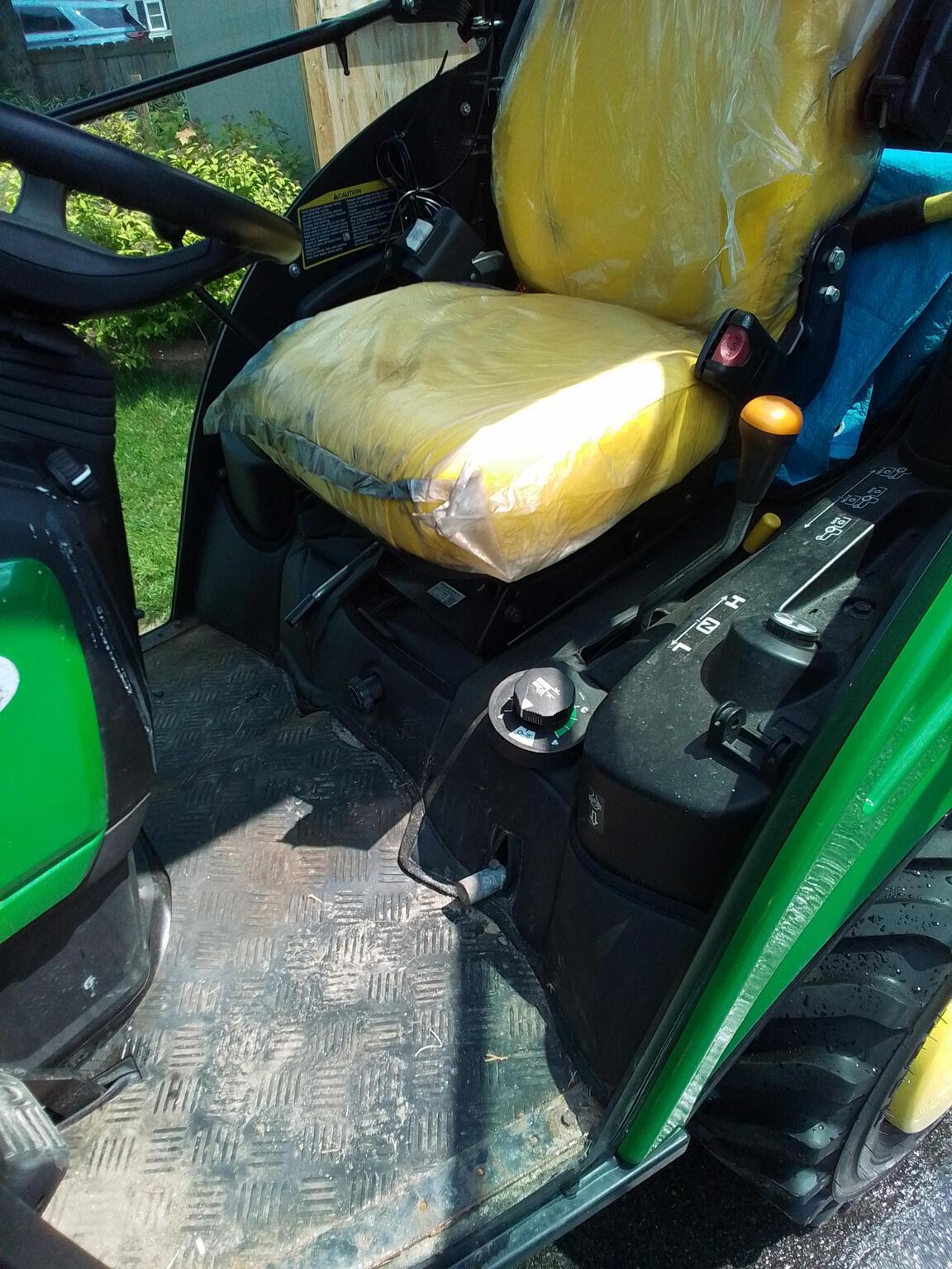 2020 John Deere 1025R Image