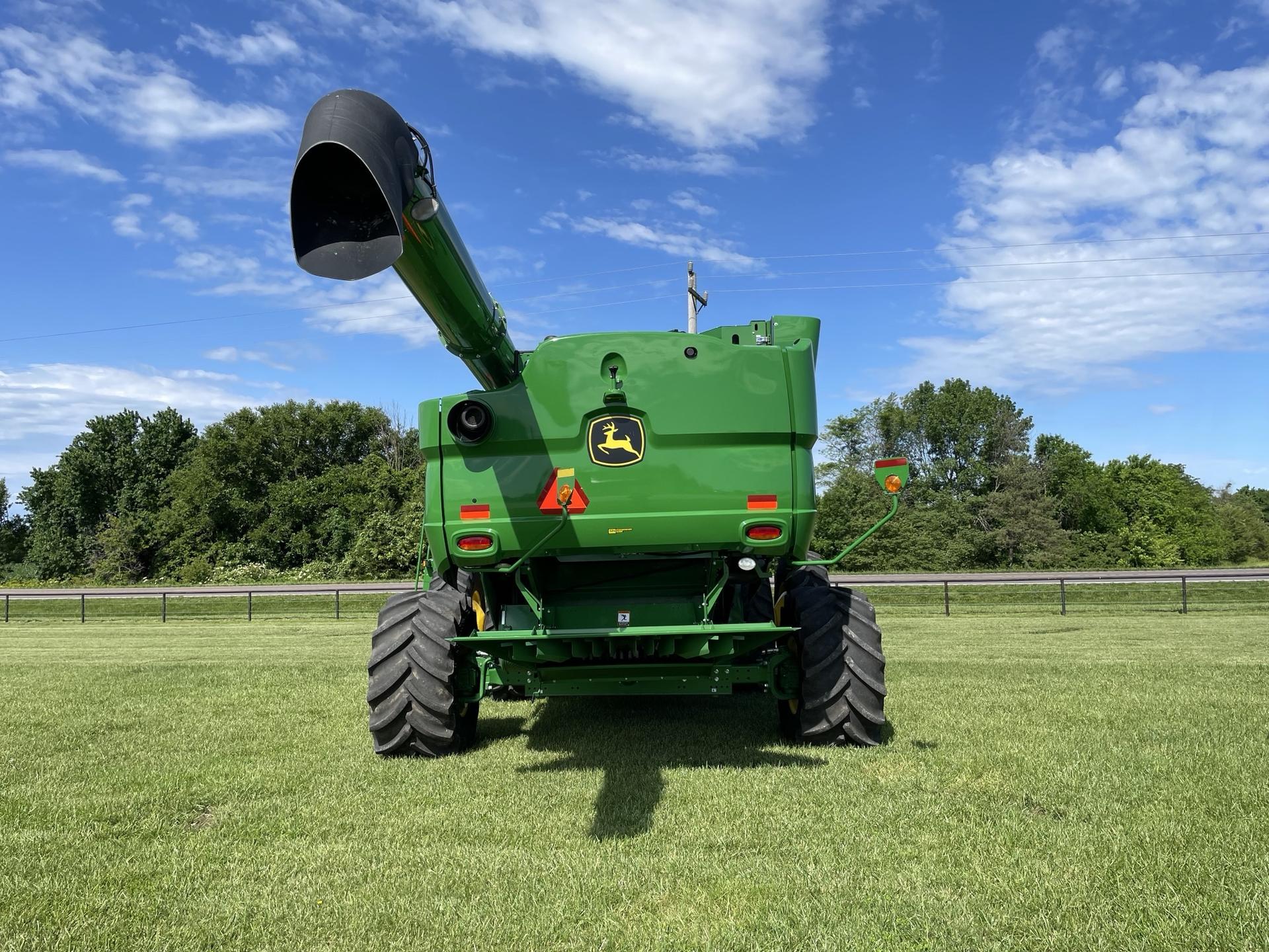2023 John Deere S770 Image