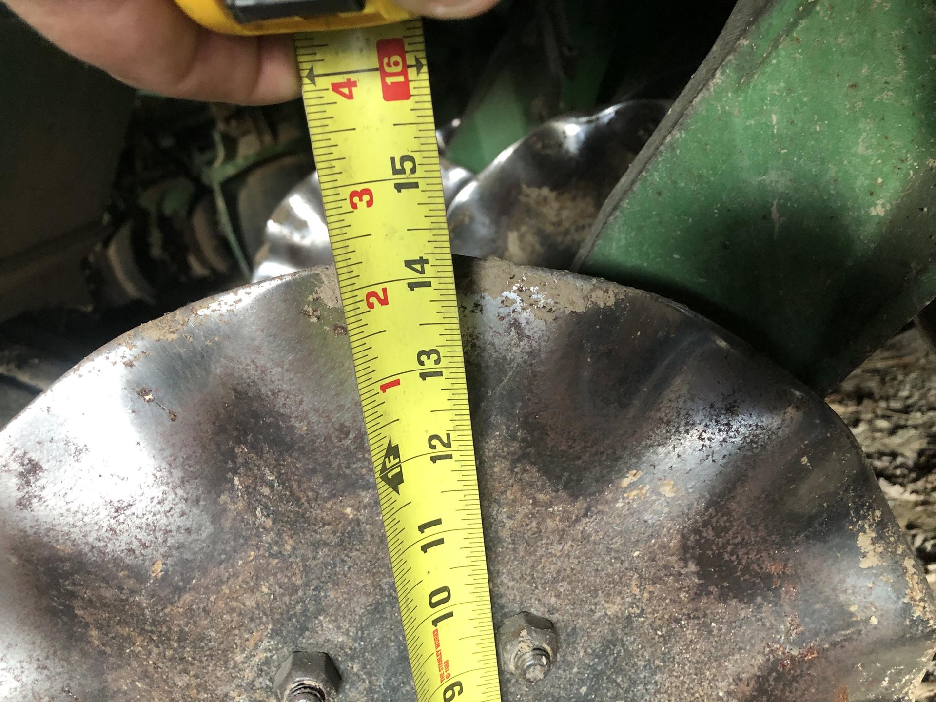 1998 John Deere 1780 Image