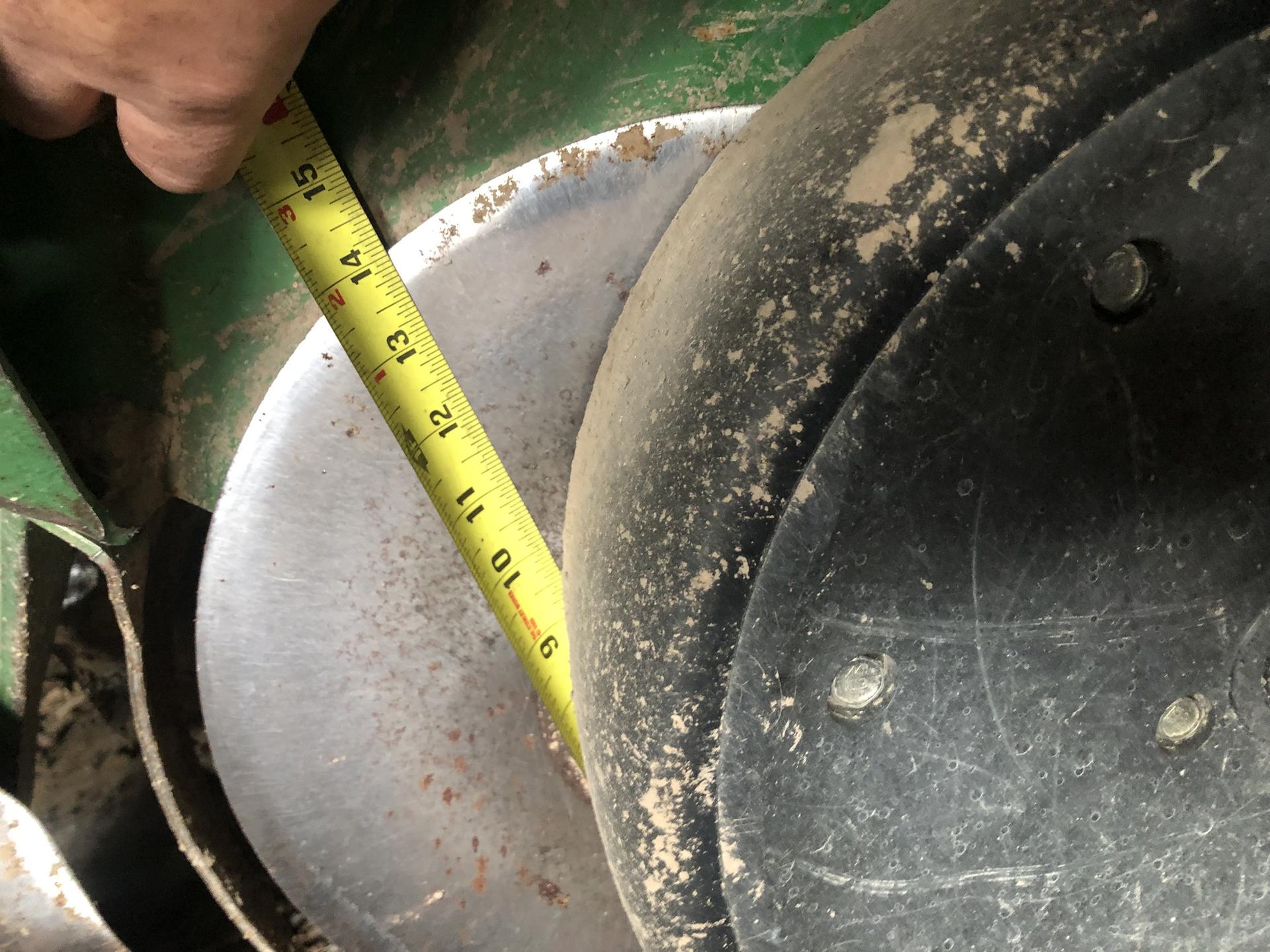 1998 John Deere 1780 Image