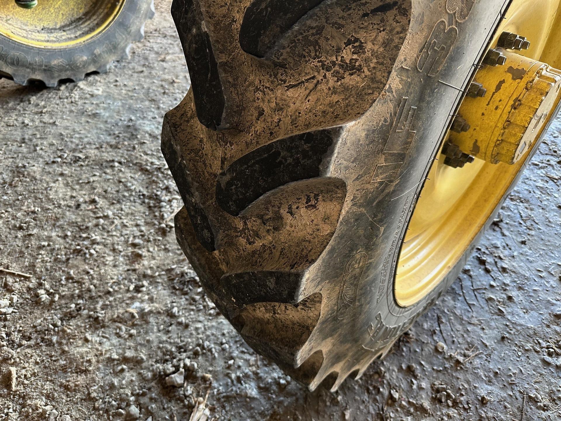 2020 John Deere R4038 Image