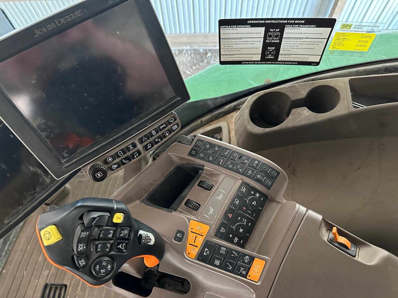 2020 John Deere R4038 Image