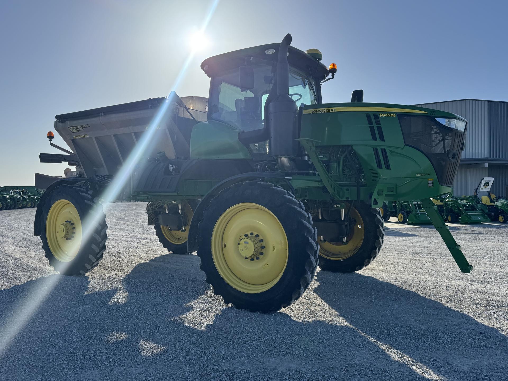 2020 John Deere R4038 Image