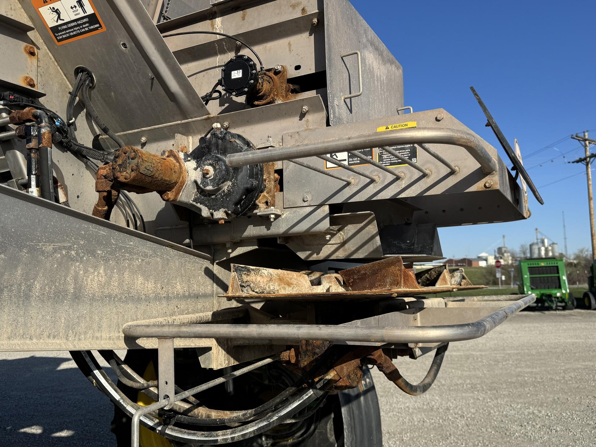 2020 John Deere R4038 Image