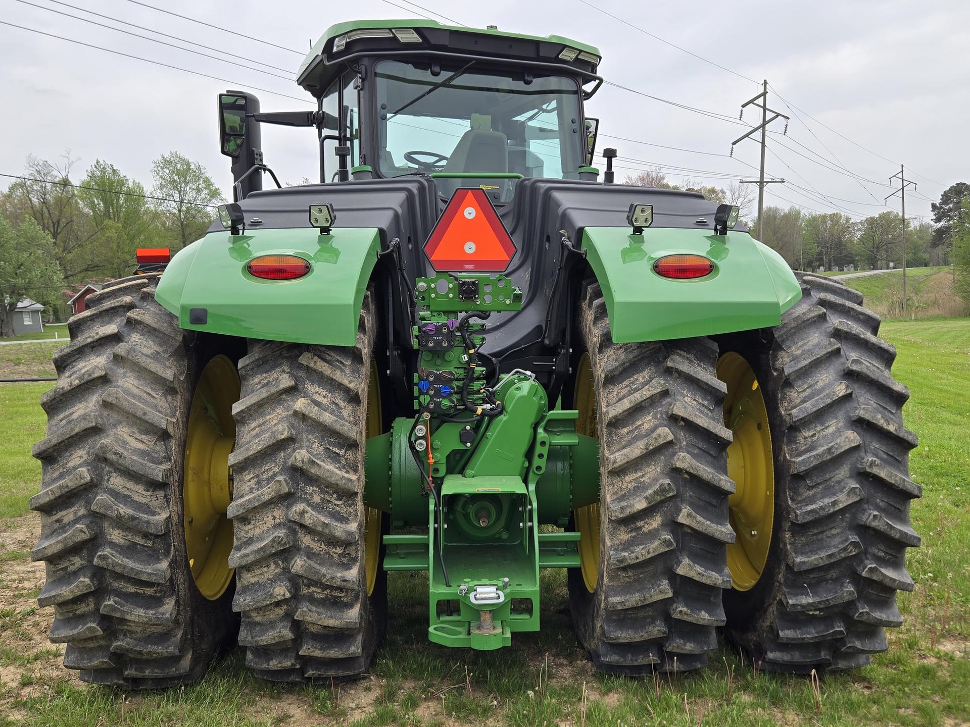 2024 John Deere 9R 440 Image