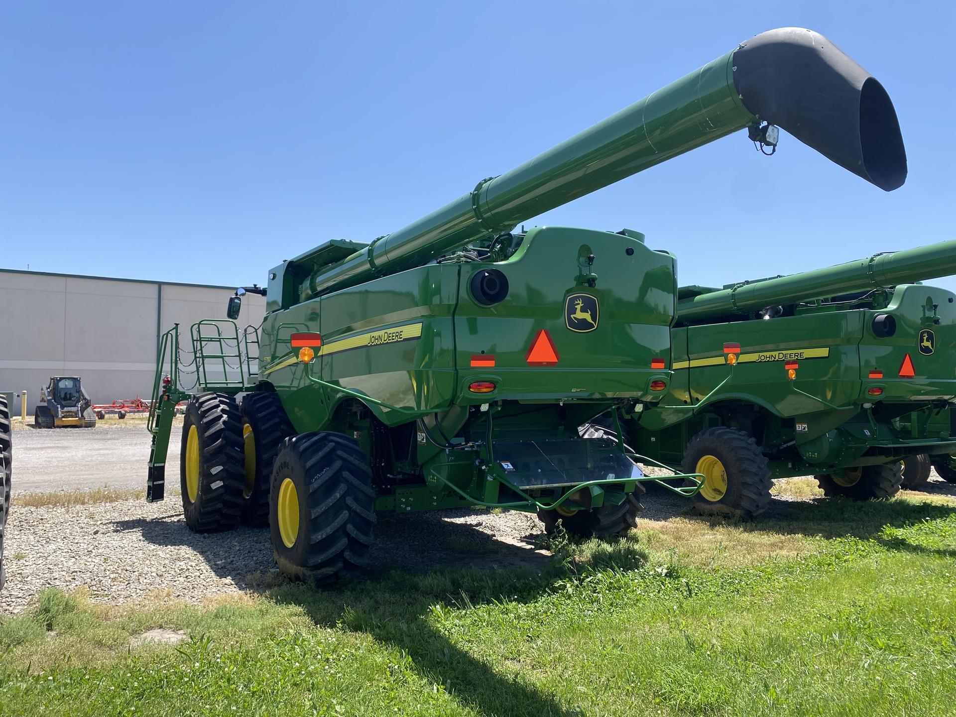 2023 John Deere S780 Image