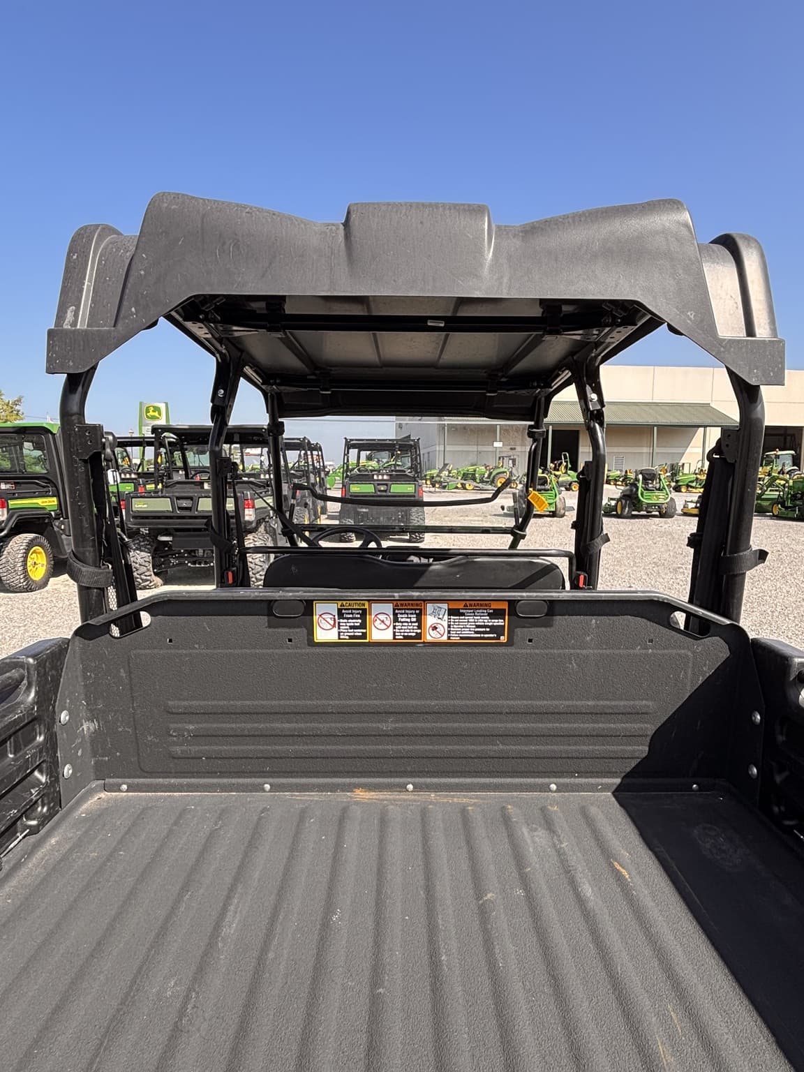 2023 John Deere XUV 825M S4 Image