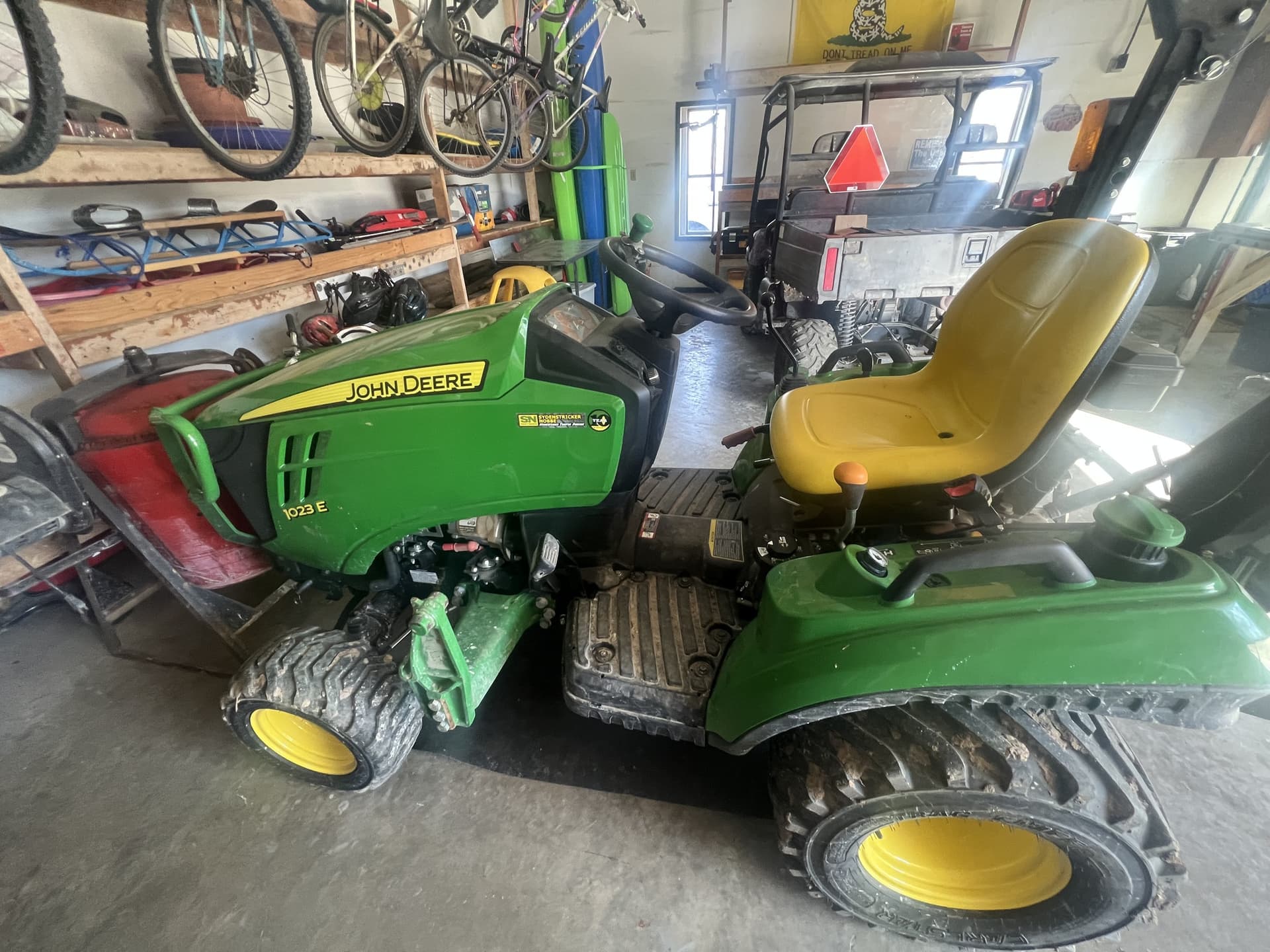 2024 John Deere 1023E Image