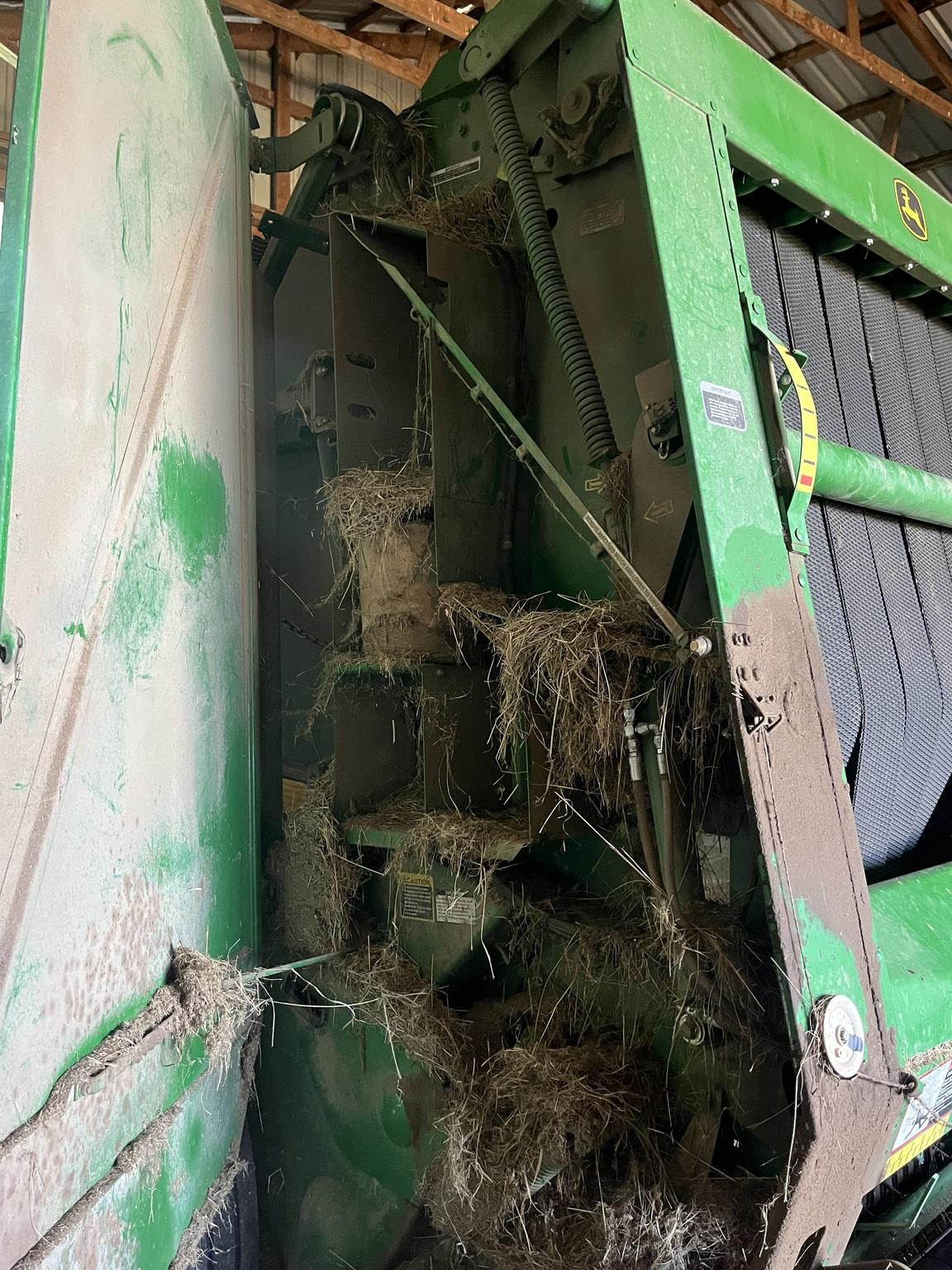 2011 John Deere 568 Image