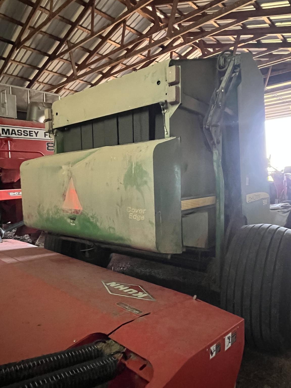 2011 John Deere 568 Image