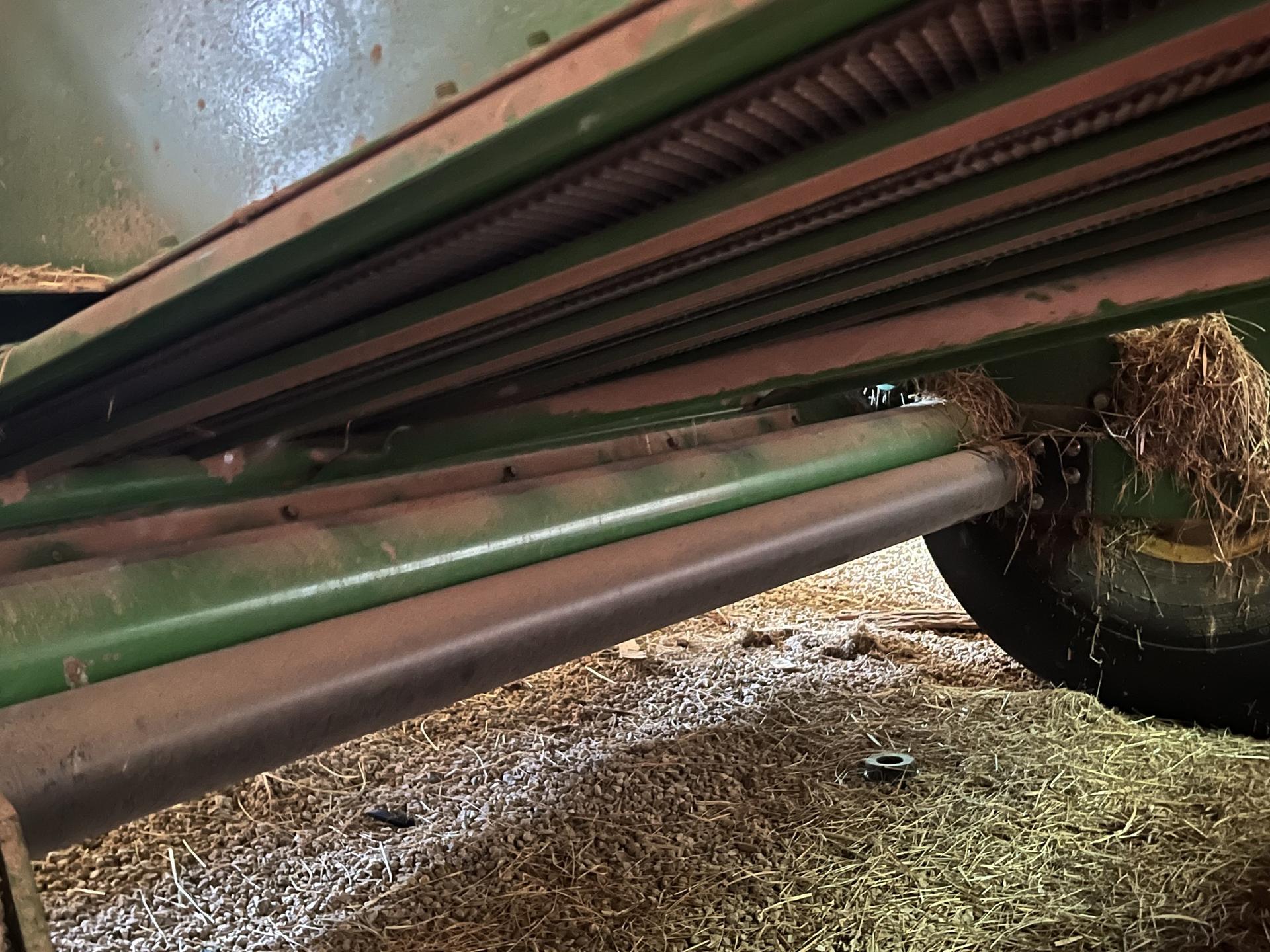 2011 John Deere 568 Image
