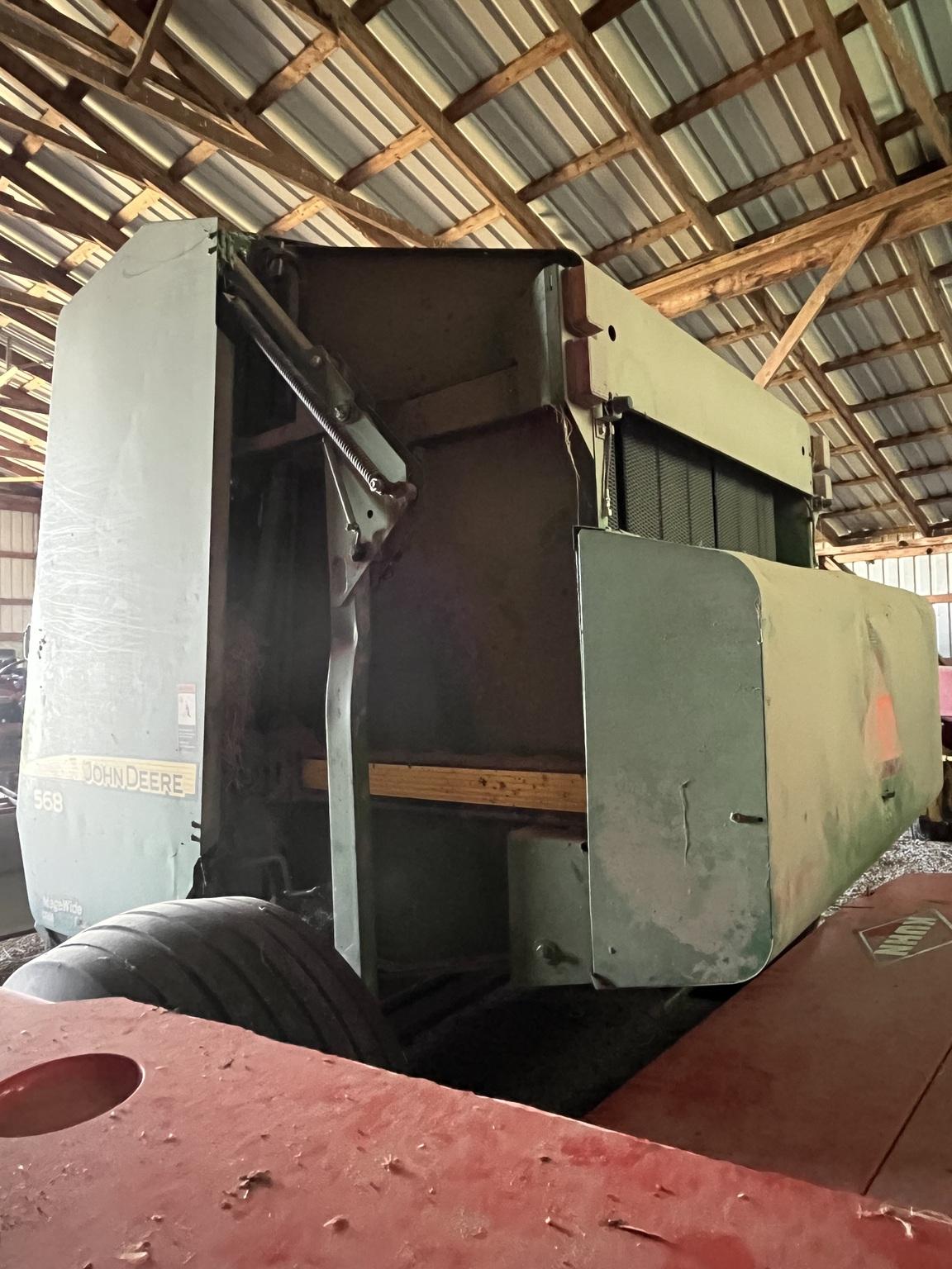 2011 John Deere 568 Image