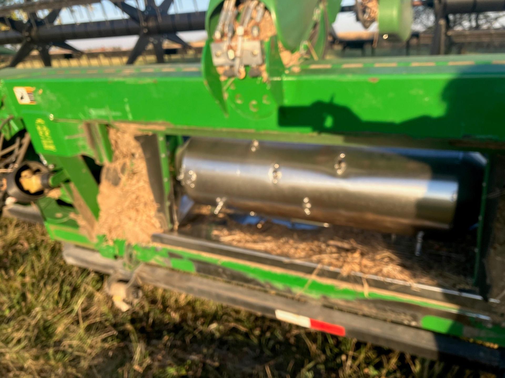 2013 John Deere 640FD Image