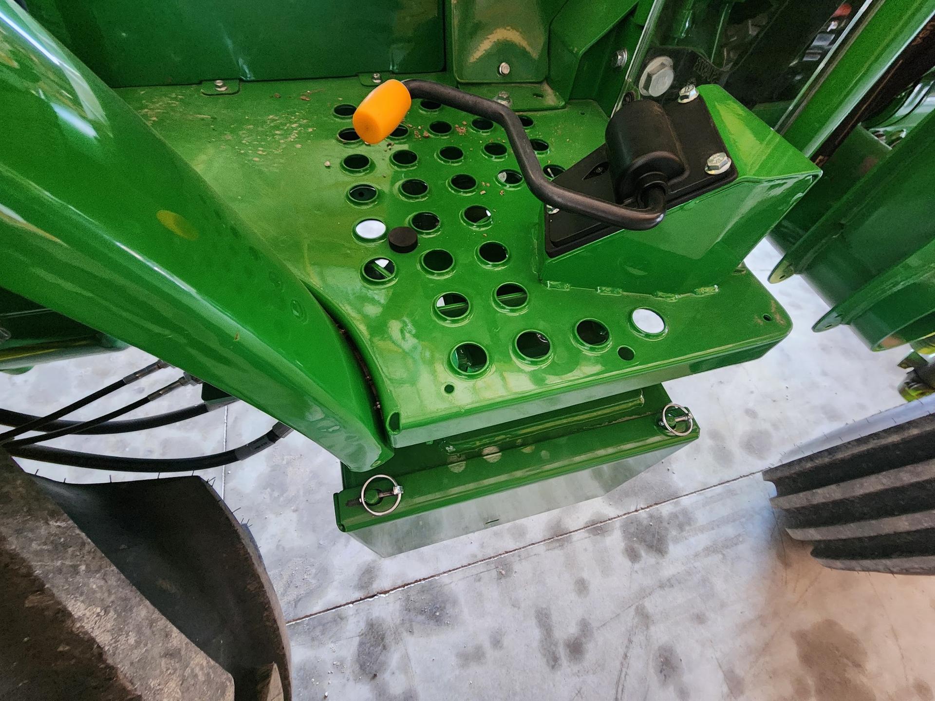 2024 John Deere 5067E Image