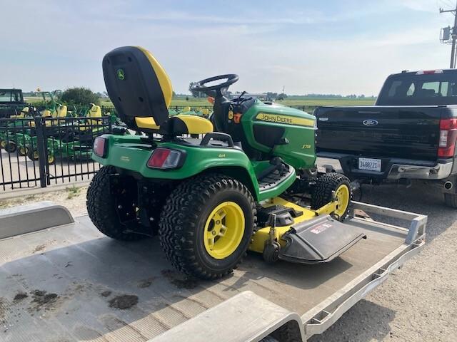 2019 John Deere X758 Image
