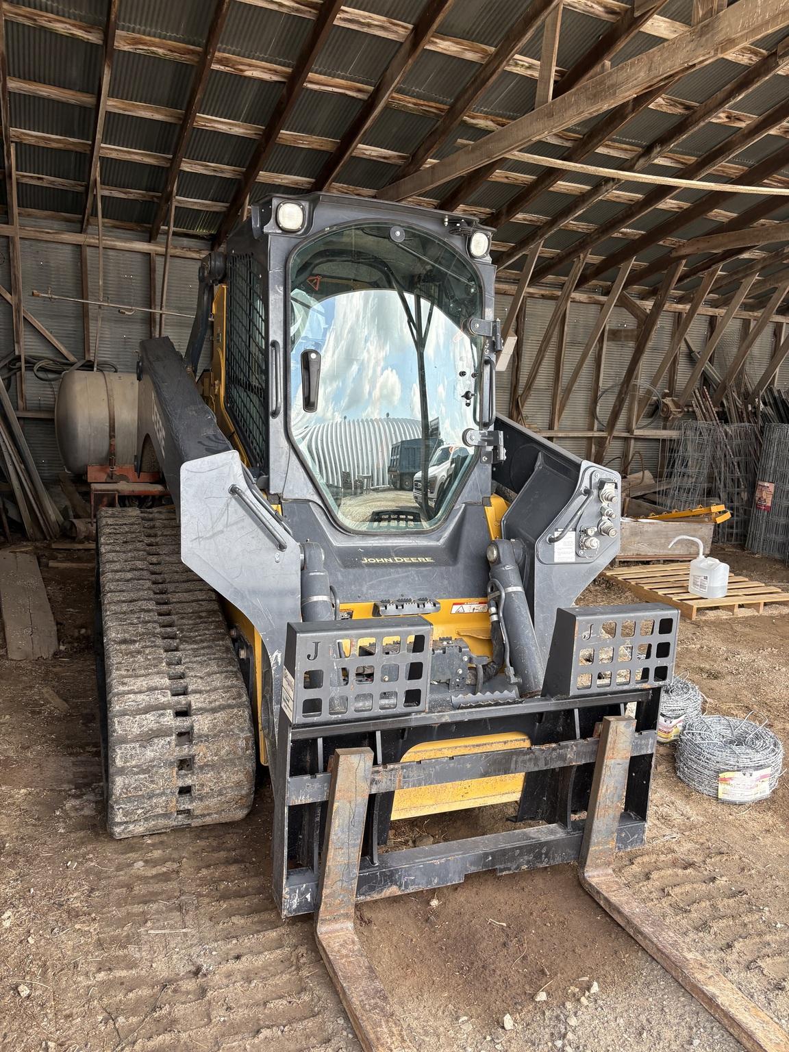2019 John Deere 331G Image