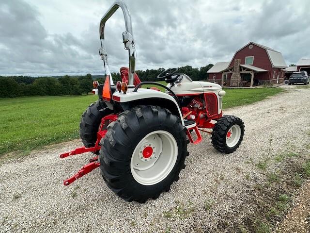 2010 New Holland Boomer 8N Image