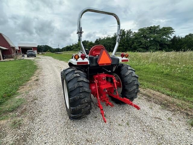 2010 New Holland Boomer 8N Image