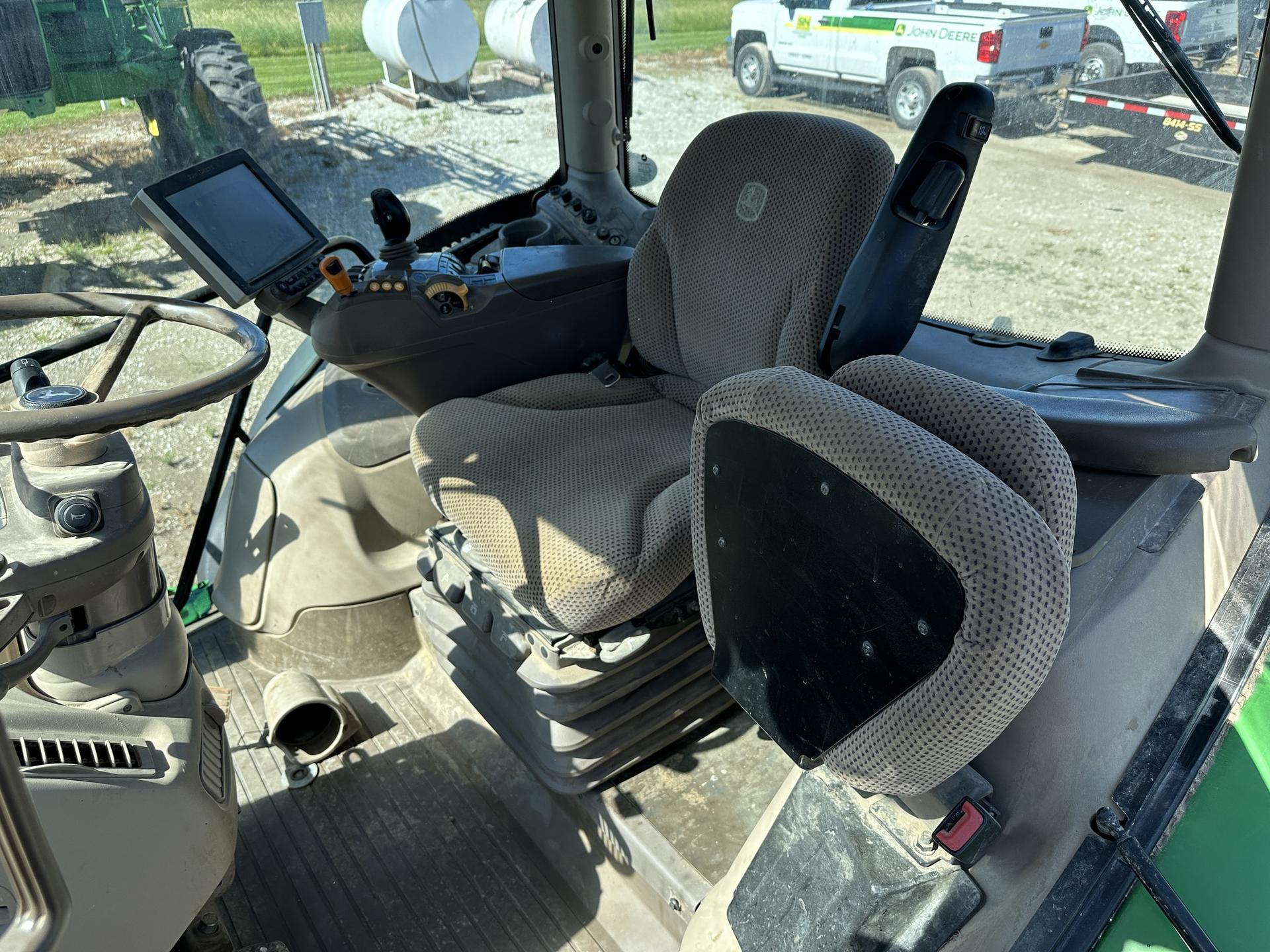 2015 John Deere 6155R Image