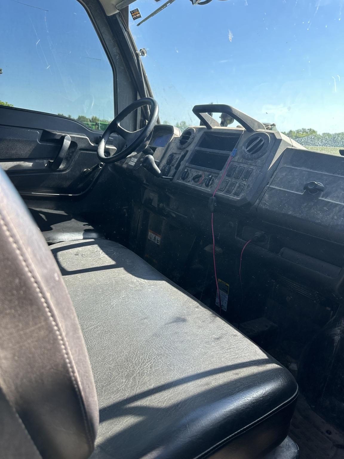 2022 John Deere XUV 835M Image