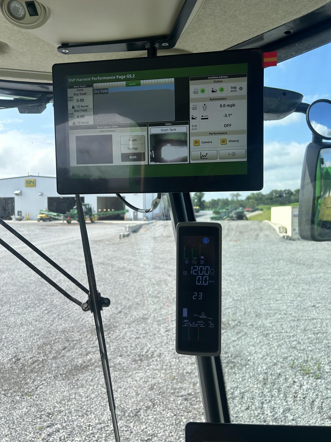 2024 John Deere S790 Image