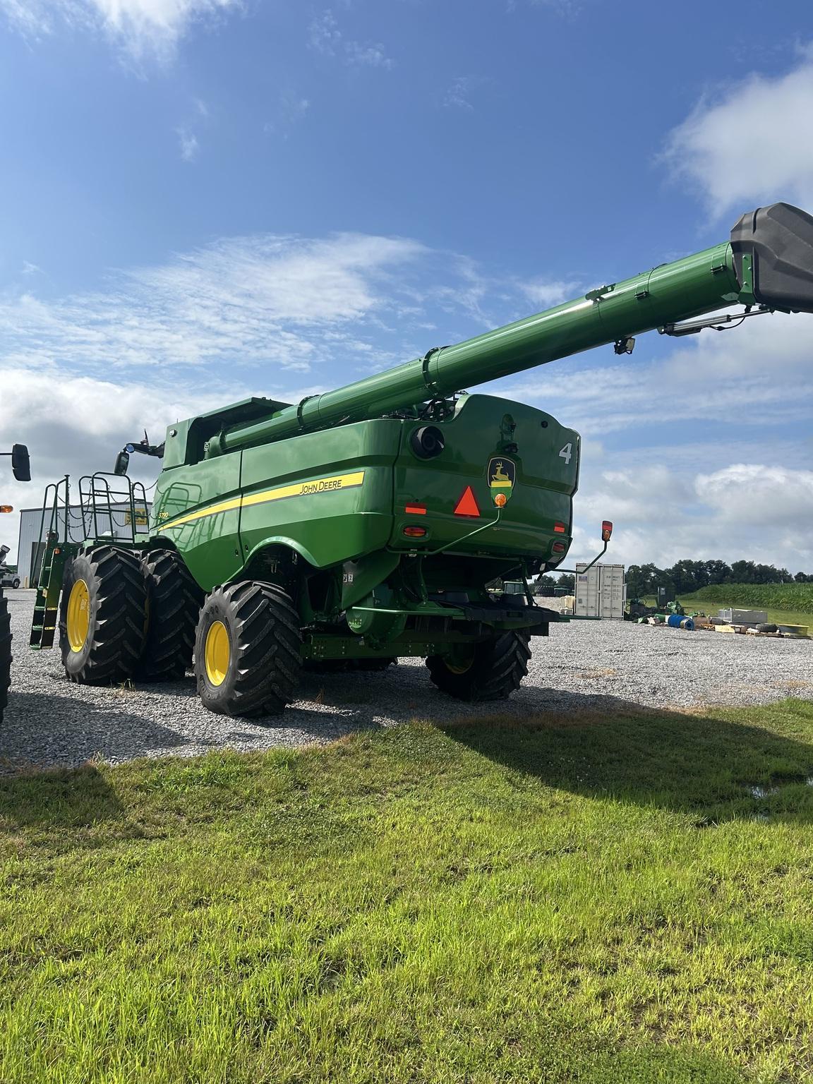 2024 John Deere S790 Image