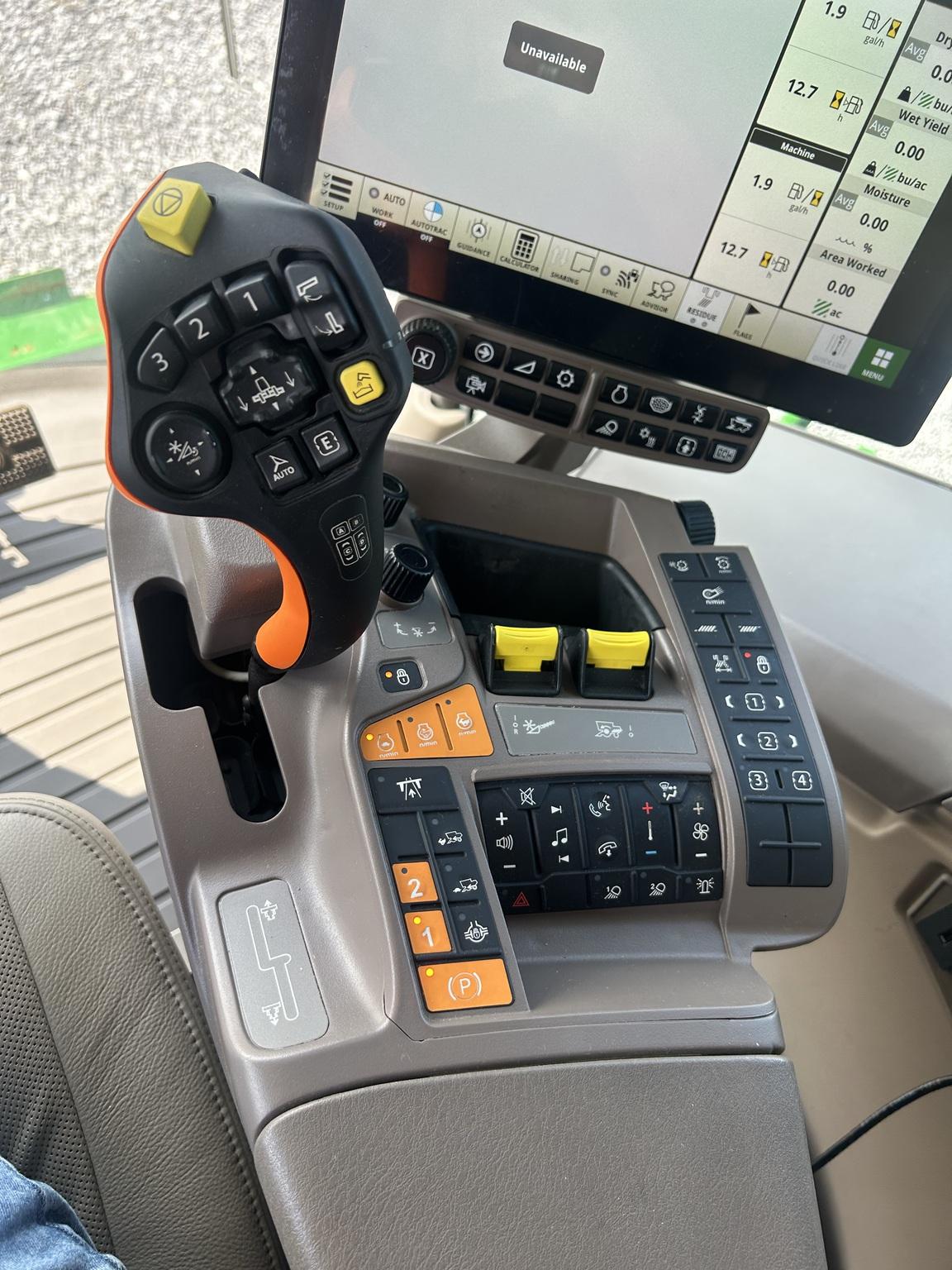 2024 John Deere S790 Image