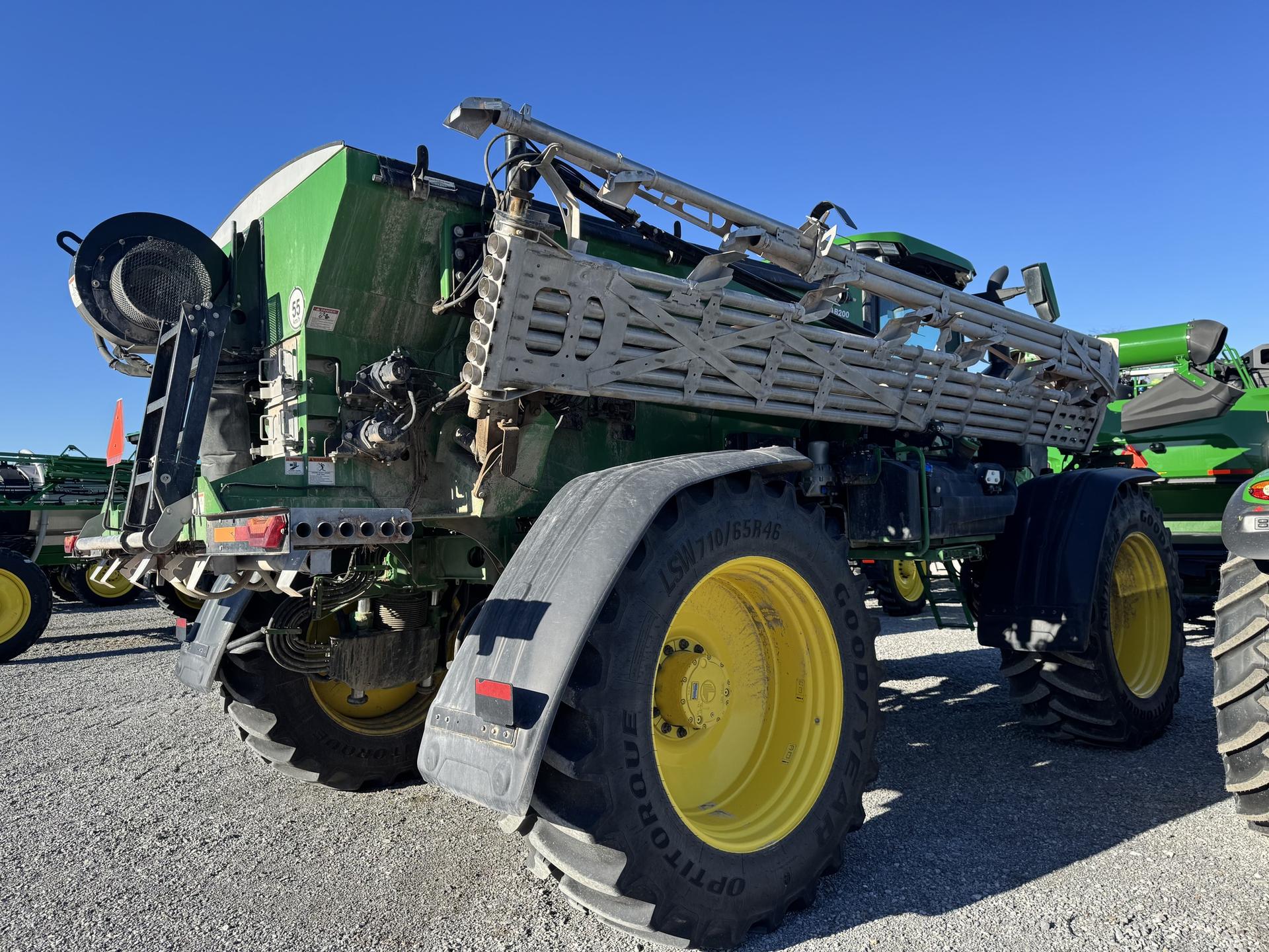 2024 John Deere 600R Image