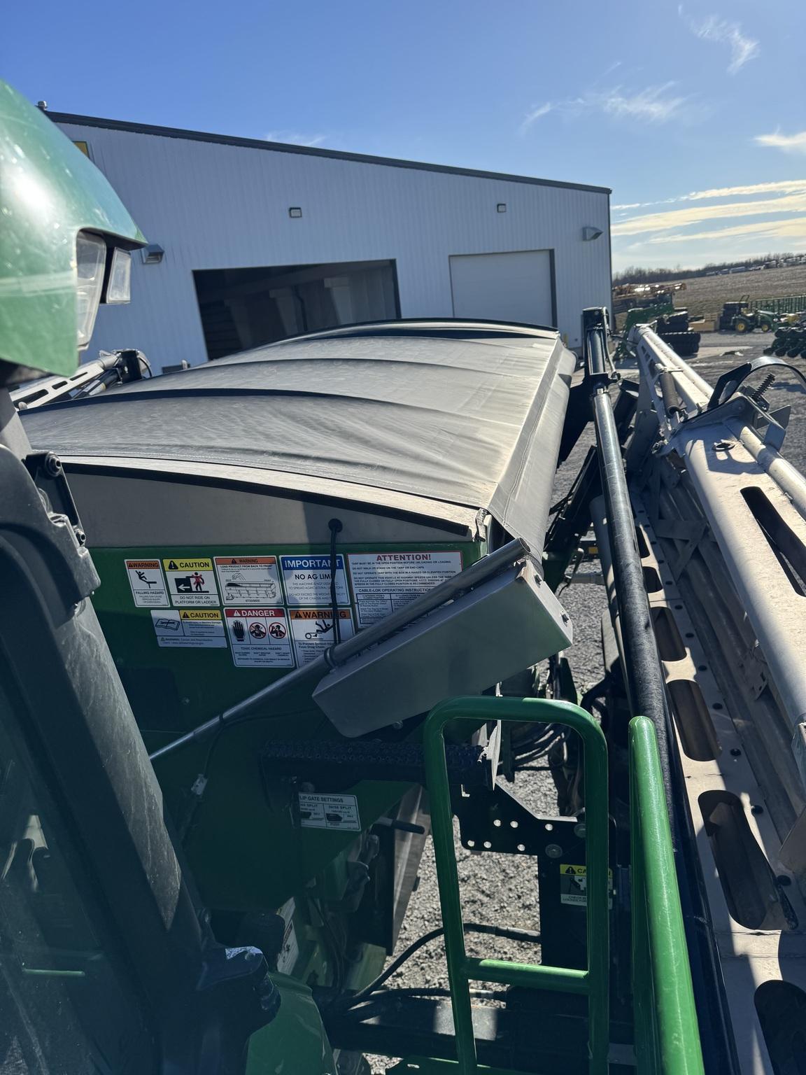 2024 John Deere 600R Image
