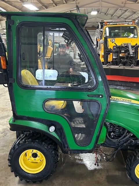 2015 John Deere 1025R Image