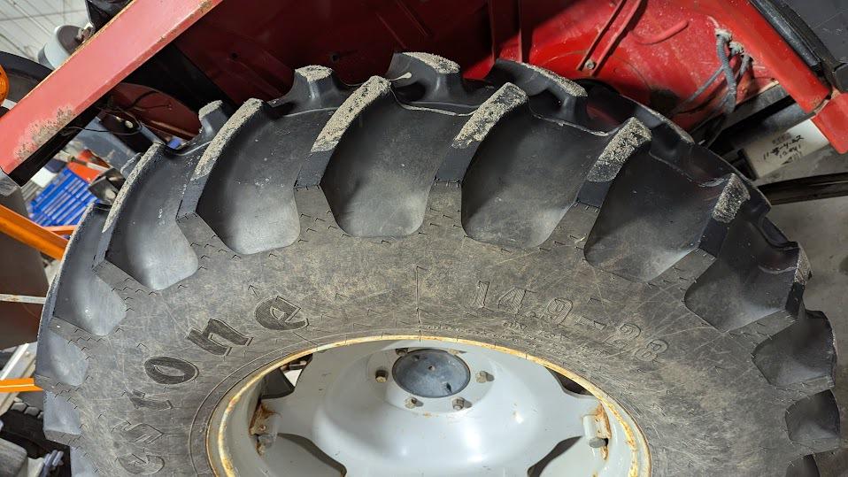 2004 Massey Ferguson mf1455v Image