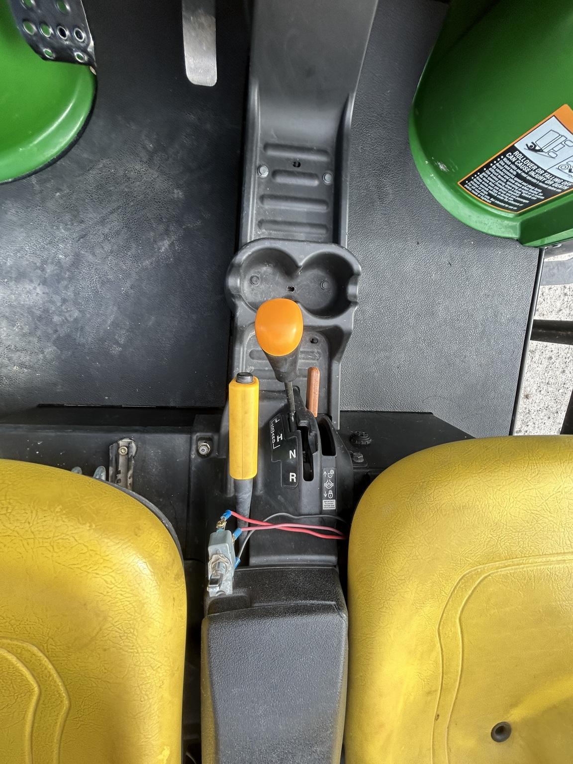 2011 John Deere XUV 825I GREEN Image