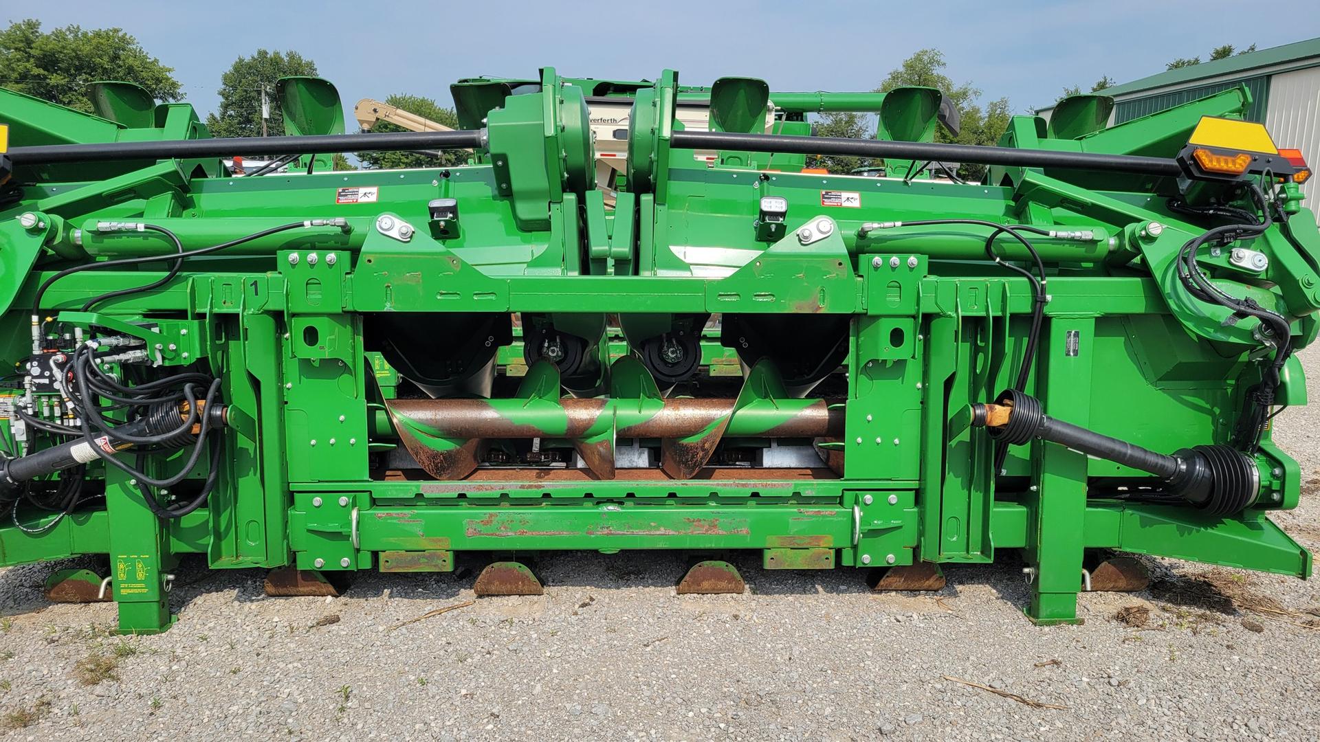 2022 John Deere C12F Image