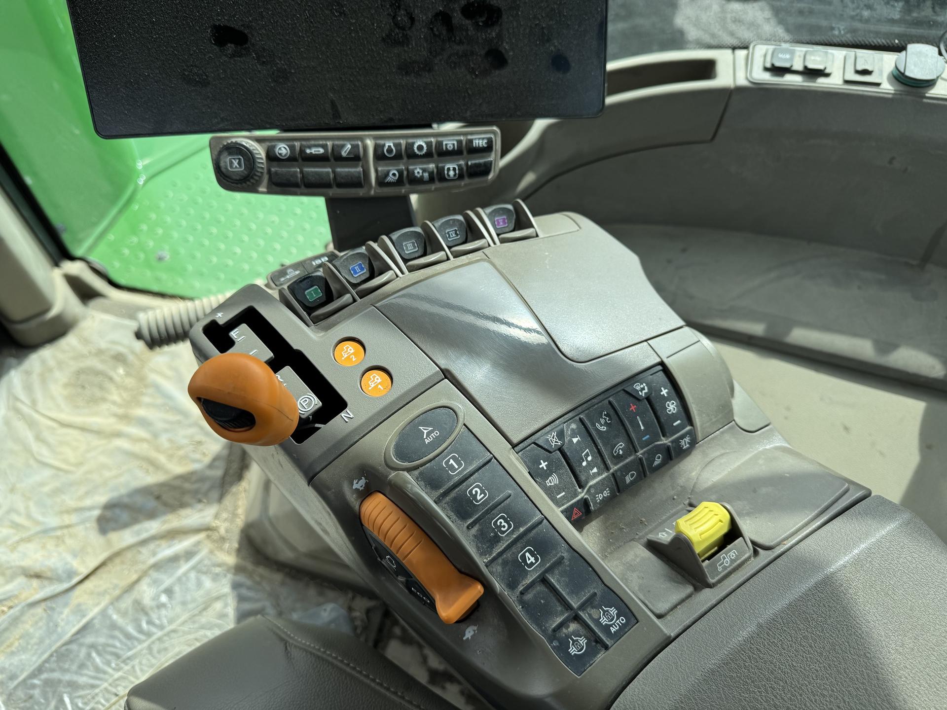 2024 John Deere 9RX 640 Image