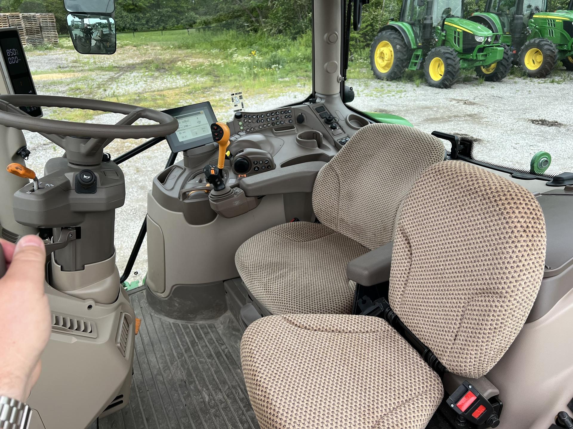 2024 John Deere 6R 130 Image